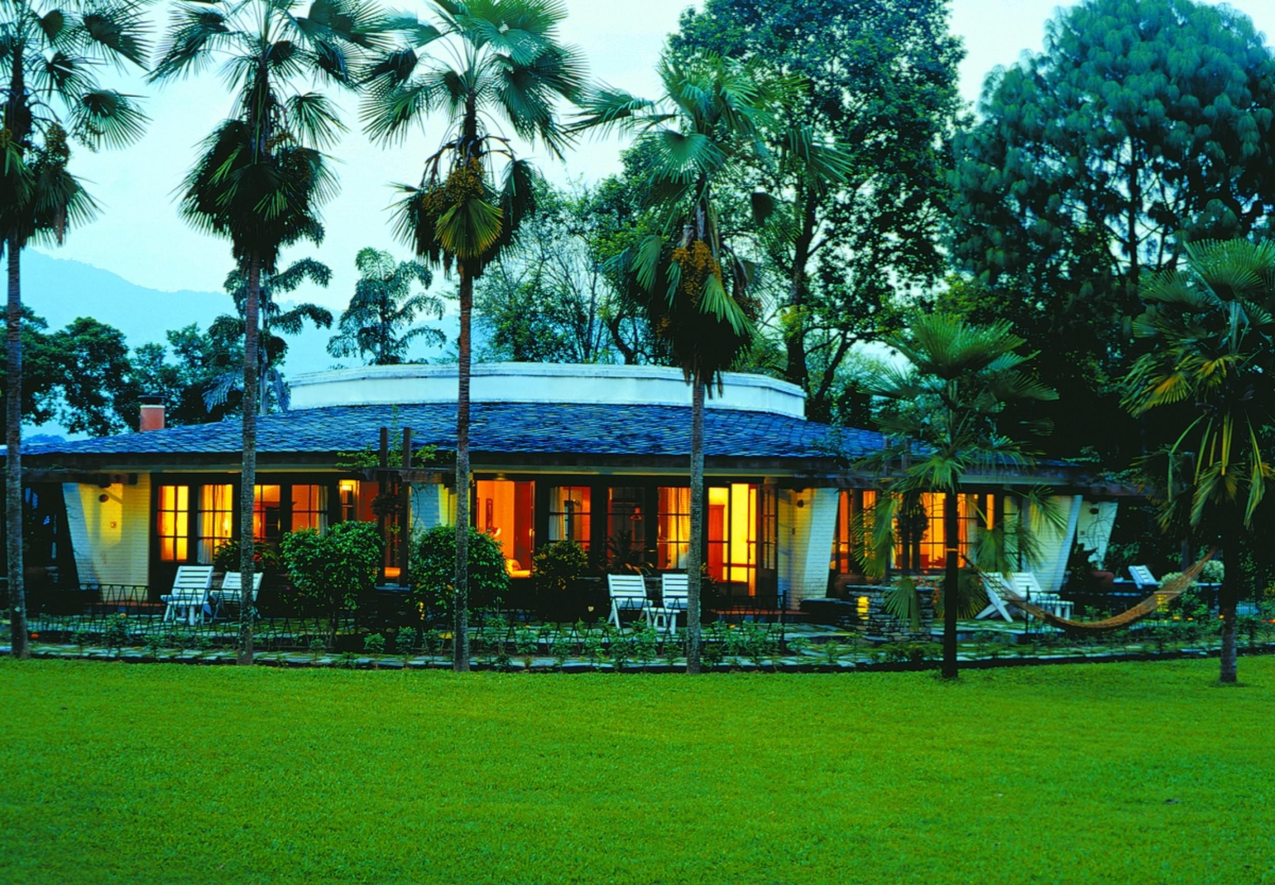 Fish Tail Lodge Pokhara Exteriör bild