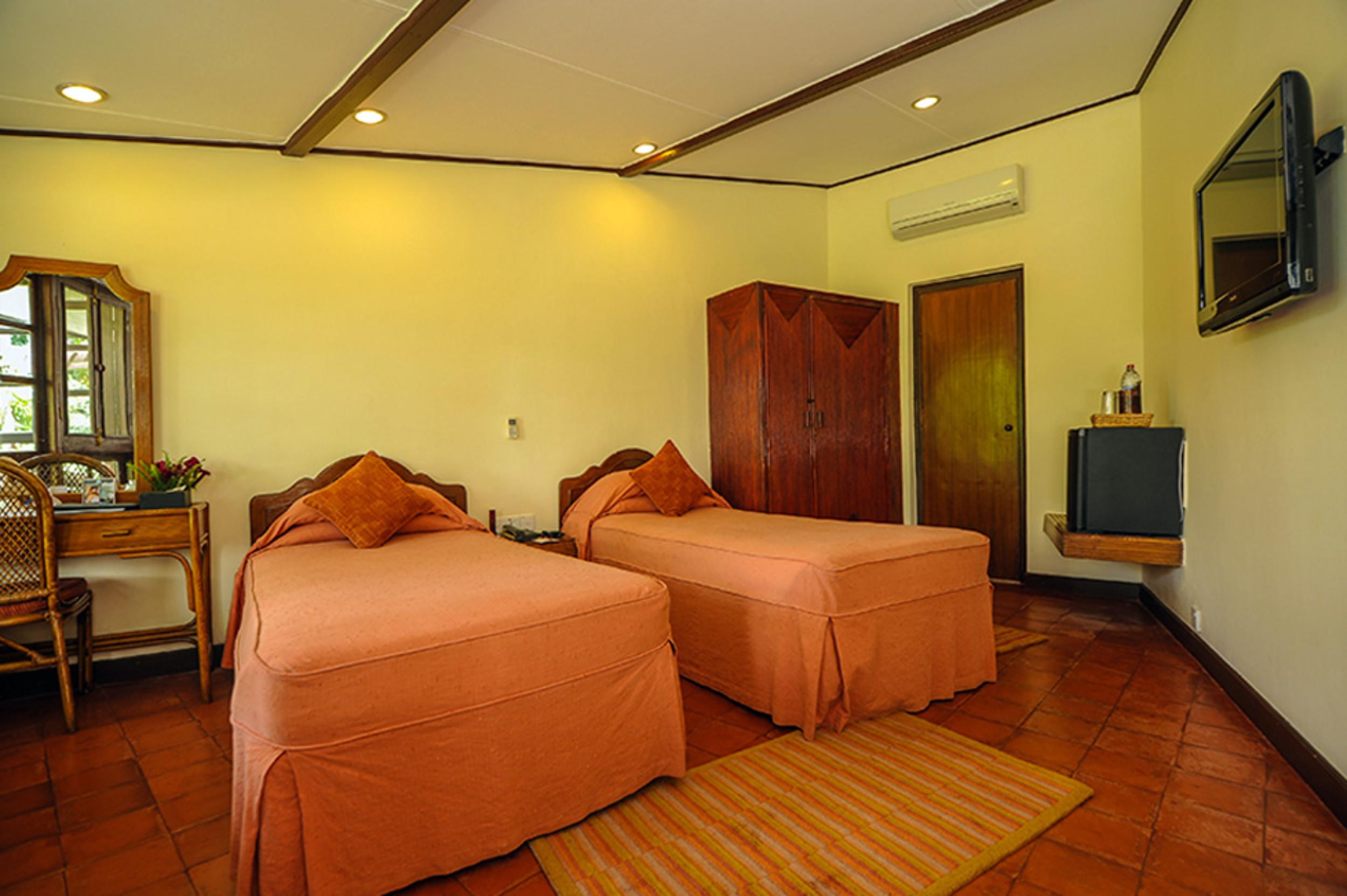 Fish Tail Lodge Pokhara Exteriör bild
